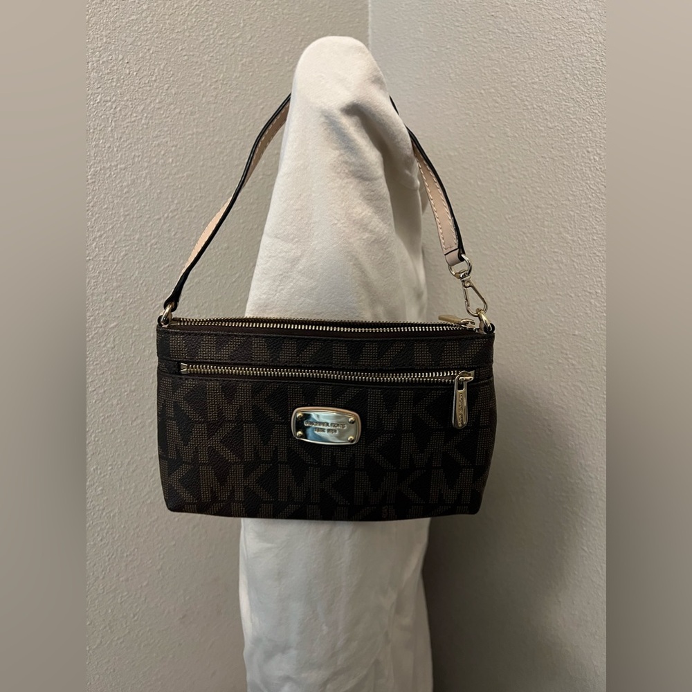 Brown Michael Kors Small Handbag
